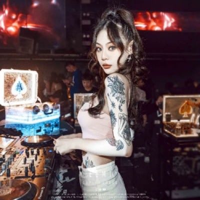 美女舞蹈真愛百分百dj版