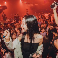 DJ耶耶網免費下載最新音樂，讓你的夜晚充滿音樂！