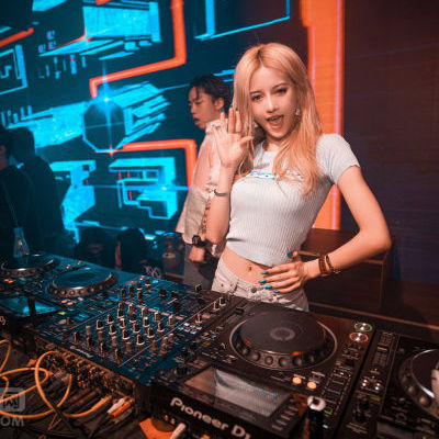 超勁爆車載DJ歌曲大全: 高能音樂，點燃狂歡之夜！